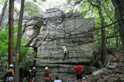 Rock Climbing (via <a href="http://www.outdoorbound.com">outdoorbound</a>)