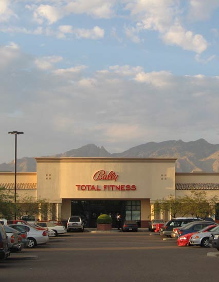 Bally's Americana (Via <a href="http://peterhappelchristian.com/projects_briefnotes.php">PeterChristian</a>.)