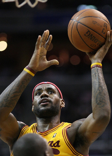 Lebron! (Via <a href="http://www.flickr.com/photos/keithallison/3409931723/">Keith Allison</a>.)